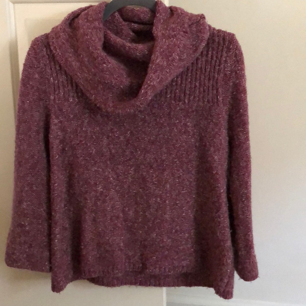 Plum bell sleeve sweater 💜